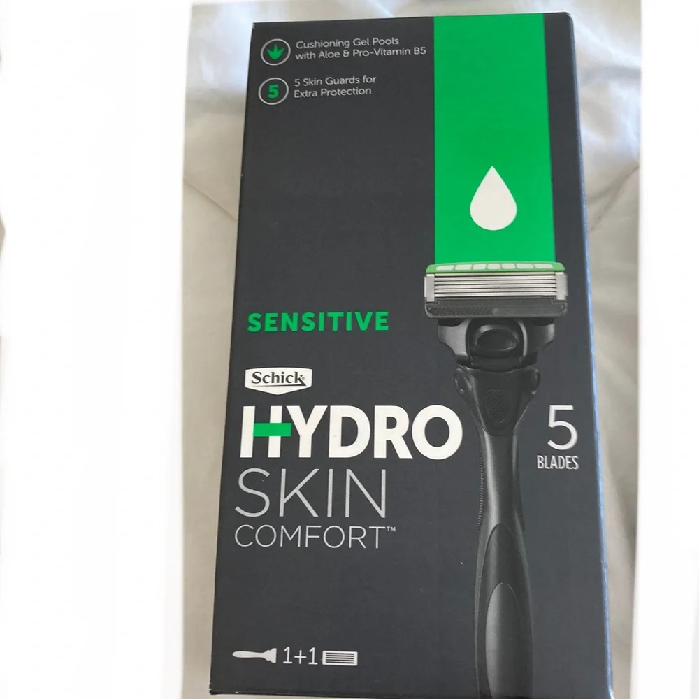 NEW Set of Two Schick Hydro 5 Skin Comfort Sensitive Shaving Razors